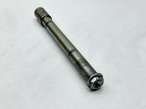 2014 Yamaha R6 Front Wheel Axle Spindle Nut 2C0-25181-00-00 OEM YZFR6 YZF R6