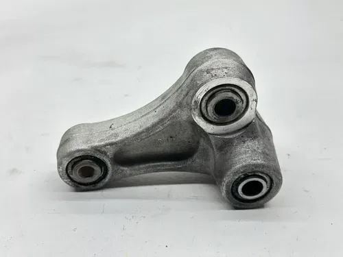 2009 Suzuki GSXR 600 Linkage Knuckle Triangle Rear Suspension OEM GSXR600