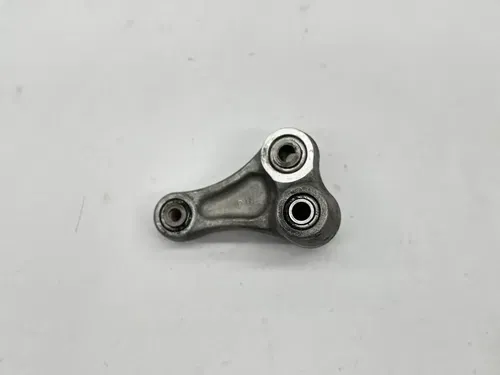 2009 Suzuki GSXR 600 Linkage Knuckle Triangle Rear Suspension OEM GSXR600