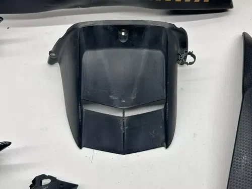 2009 Yamaha YZFR6 Plastic Fairings Set Black Raven Fender Shrouds OEM YZF R6