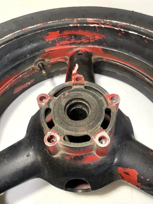 2007 Suzuki GSXR750 Rear Wheel Rim Hub Zeler Tire wheel 64111-01H00-019 GSXR 750