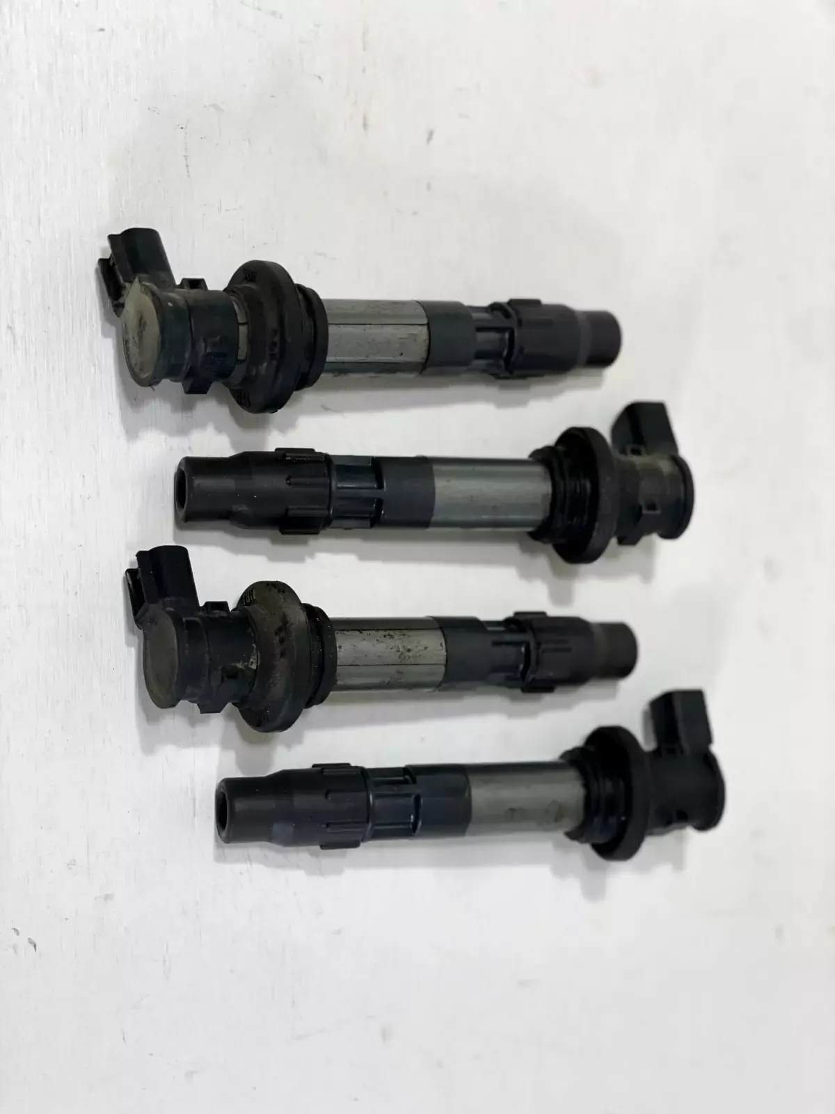 2007 Suzuki GSXR750 Ignition Coils Set Spark Plug Caps 33410-02H00 GSXR 750