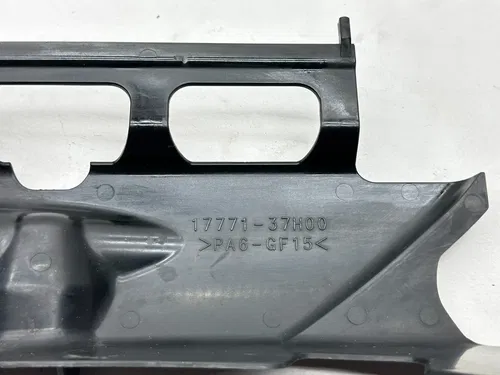 2009 Suzuki GSXR 600 Motorcycle Engine Plastic Cover Guard OEM Protector GSXR600