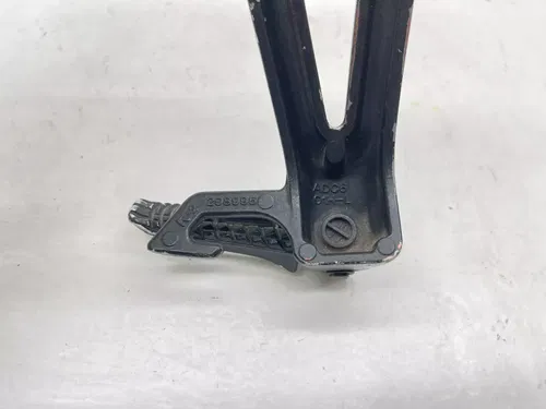 2007 Suzuki GSXR 750 600 Black Rear Passenger Foot Peg Bracket 43700-01H00-13L