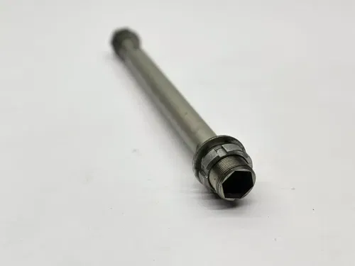 2009 Yamaha YZFR6 Swingarm Axle Swing Arm Nut Spindle 2C0-22141-10-00 OEM YZF R6