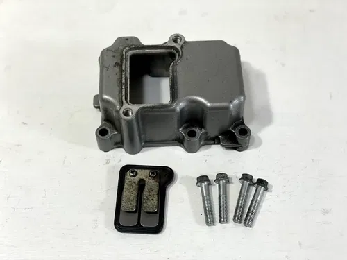 2007 Suzuki GSXR750 Breather Cover Crankcase Reed Valve Bolts OEM GSXR 750