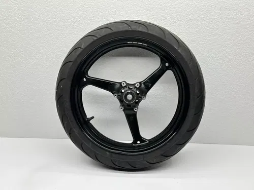 2007-2012 Honda CBR600RR Front Wheel Rim Tire 44650-MFJ-305ZA OEM 2009 CBR 600RR