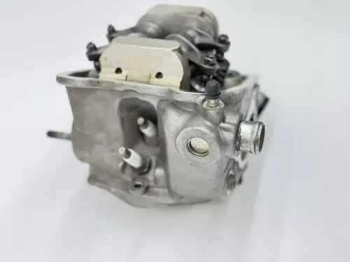 2009 Aprilia Mana 850 Motor Engine Top End Cylinder Head Valves Assembly Mana850