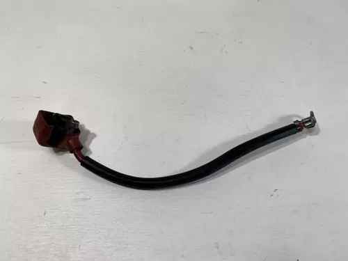 2007 Suzuki GSXR750 Battery Plus Lead Positive Cable 33820-01H00 Wire GSXR 750