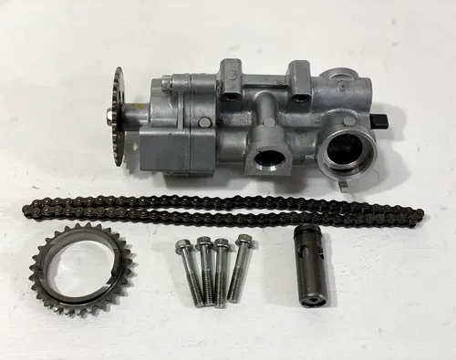 2007 Suzuki GSXR750 Oil Pump Engine Motor Chain Gear Bolts Assembly OEM GSXR 750