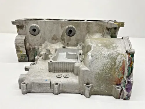 2007 Suzuki GSXR 750 Cylinder Engine Case OEM Top Half Motor Cover Block GSXR750