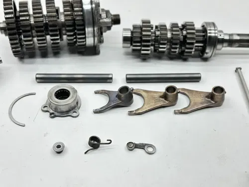 2009 Suzuki GSXR 600 Engine Motor Transmission Gears Forks OEM Assembly GSXR600