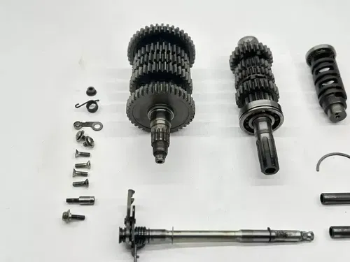 2007 Suzuki GSXR 750 Transmission Engine Motor OEM Tranny Gears Forks Bolts Drum