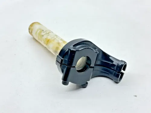 2014 Yamaha YZFR6  Throttle Housing Tube Guide OEM Cable Line Assembly YZF R6