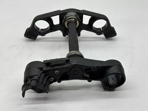 2018 KTM RC390 Duke Triple Tree Stem Clamp Upper Lower Assembly OEM 93001034033