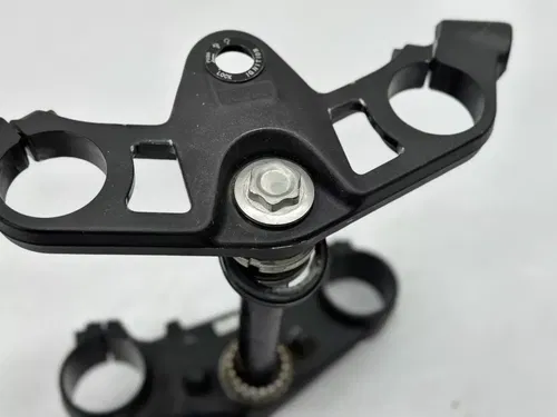 2018 KTM RC390 Duke Triple Tree Stem Clamp Upper Lower Assembly OEM 93001034033