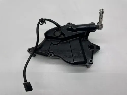 2007 Suzuki GSXR 750 Engine Cover Clutch Case Actuator 11361-01H00 OEM GSXR750