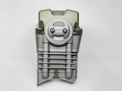 2009 Aprilia Mana 850 Valve Engine Cylinder Cover Top OEM Case Protector Mana850