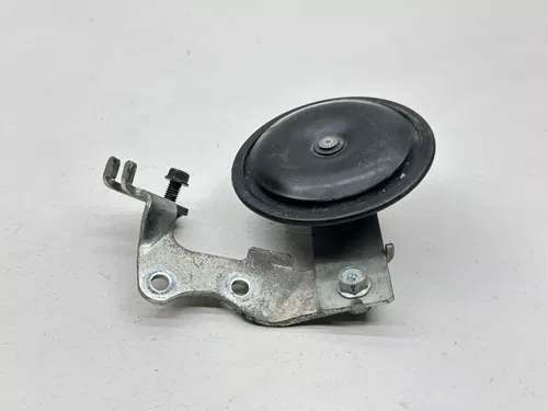 2014 Yamaha R6 Motorcycle Electrical Horn Signal 4TH-83371-00-00 YZFR6 YZF R6