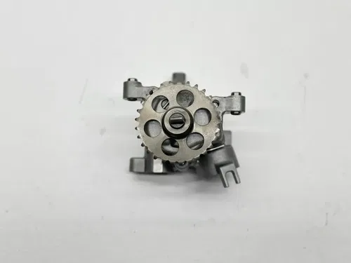 2008-2016 Yamaha YZFR6 Engine Motor Oil Pump 2C0-13300-00-00 OEM 2009 YZF R6