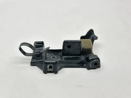 2009 Yamaha YZFR6 Plastic Mount Bracket Holder Cover Guard OEM Black YZF R6