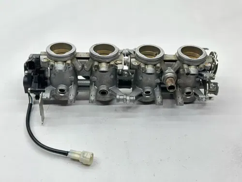 2009 Suzuki GSXR 600 Throttle Body OEM Fuel Intake Injection 13406-37H01 GSXR600