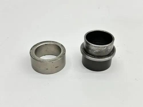 2009 Suzuki GSXR 600 Rear Wheel Collar Inner Spacer Sprocket Drum Set GSXR600
