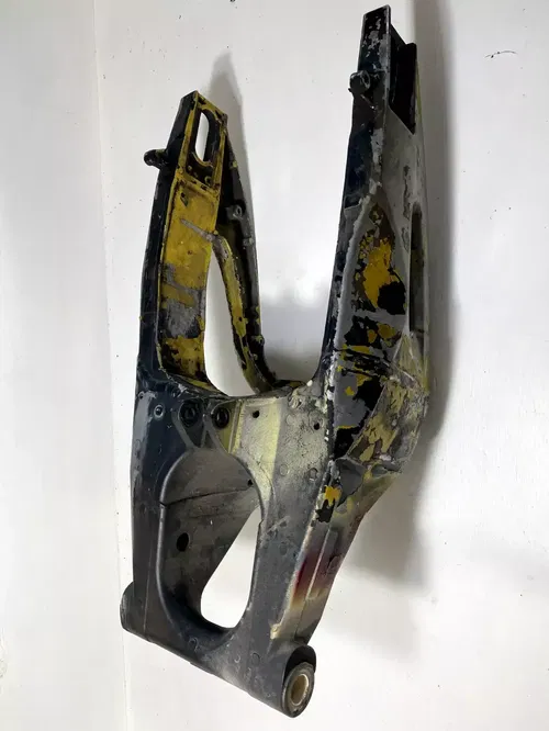 2007 Suzuki GSXR750 Swingarm Suspension OEM Rear Swing Arm 6100001H00YAP GSXR