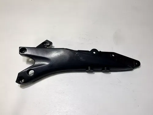 2007 Suzuki GSXR750 Rear Subframe Left Seat Rail 41221-01H00-YAP OEM GSXR 750