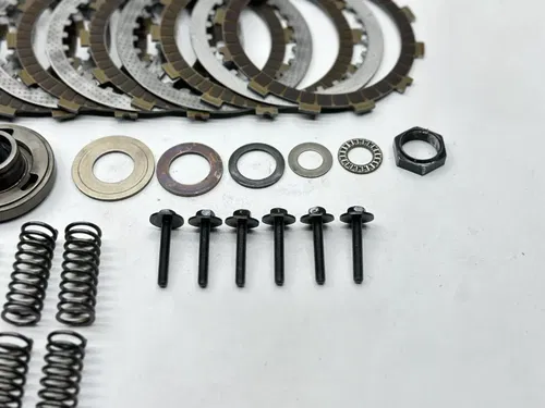 2009 Suzuki GSXR 600 Clutch Assembly Basket Hub Plates Springs Washers GSXR600