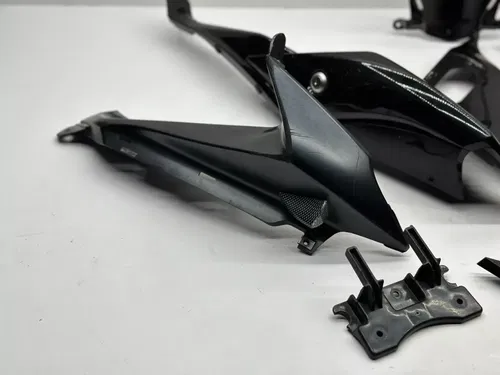 2009 Suzuki GSXR 600 Fairings Body Plastics Kit Shrouds Fender OEM GSXR600