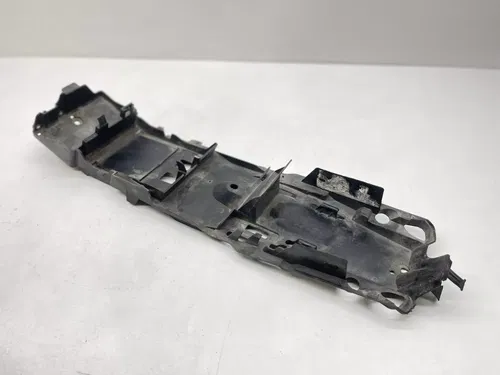 2007 Suzuki GSXR 750 Rear Fender Front Upper Plastic Tray 63111-01H00 GSXR750