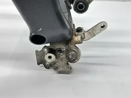2009 Yamaha YZFR6 Main Frame Straight with Paperwork 13S-21110-00-00 OEM YZF R6