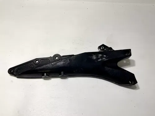 2007 Suzuki GSXR750 Rear Subframe Right 41211-01H00-YAP Seat Rail OEM GSXR 750