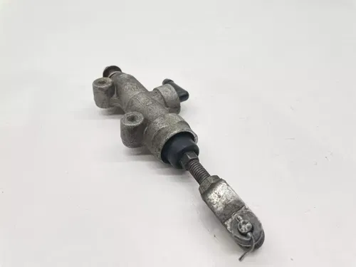 2007 Suzuki GSXR 750 Rear Brake Master Cylinder 69600-01H00 OEM GSXR750 GSXR600