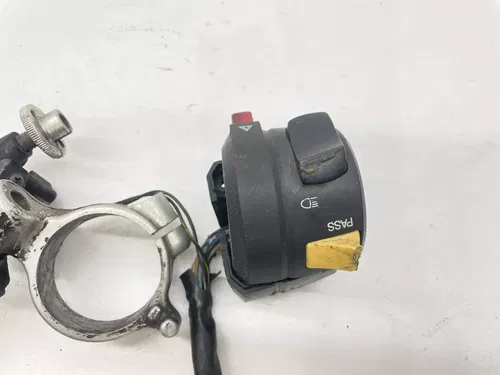 2007 Suzuki GSXR 750 Clip On Handle Bar Switch Light Button High Beam GSXR600
