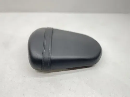 2007 Suzuki GSXR 750 600 Passenger Seat Cushion Assembly Black 45300-01H01-6BY