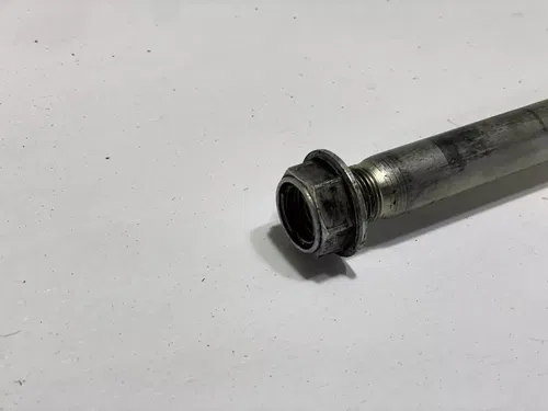 2007 Suzuki GSXR750 Swingarm Axle OEM Swig Arm Pivot Bolt Nut Shaft GSXR 750