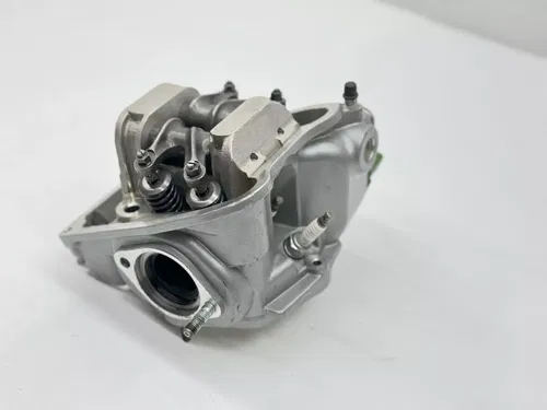 2009 Aprilia Mana 850 Cylinder Head Valves Top End Exhaust Port Assembly Mana850