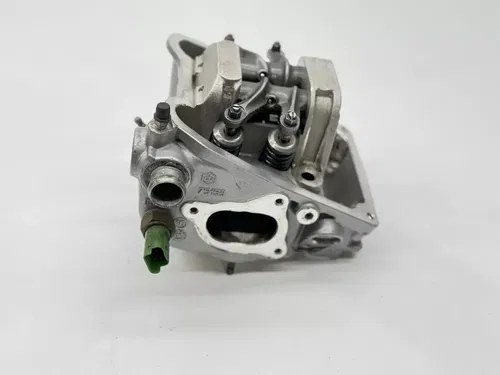 2009 Aprilia Mana 850 Cylinder Head Valves Top End Exhaust Port Assembly Mana850