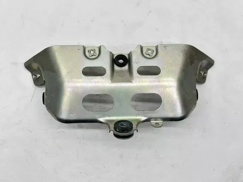 2009 Suzuki GSXR 600 Gas Tank Mounts Metal Bracket Plate Protector OEM GSXR600
