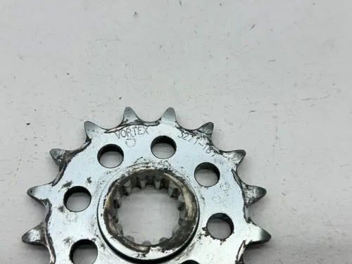 2014 Yamaha YZFR6 Front Sprocket Gear Steel Motorcycle OEM YZF R6