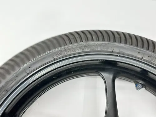 2009 Yamaha YZFR6 Front Wheel Rim Tire 5SL-25168-00-2X OEM Black YZF R6