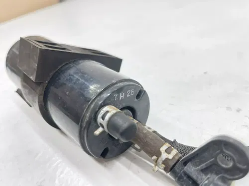 2007 Suzuki GSXR 750 Motorcycle Electrical Hoses Canister Pump Valve OEM GSXR750