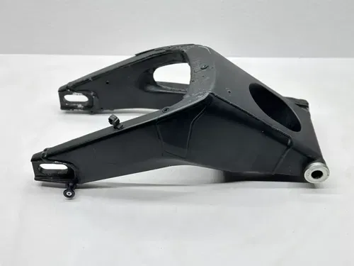 2014 Yamaha R6 Rear Swingarm Back Suspension Swing Arm STRIGHT OEM YZFR6 YZF R6