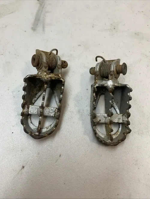 2008 KX65 OEM Foot Pegs KX 65 Oem Stock Footpegs Kx65 08