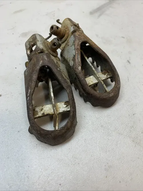 2008 KX65 OEM Foot Pegs KX 65 Oem Stock Footpegs Kx65 08