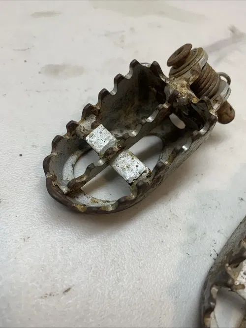 2008 KX65 OEM Foot Pegs KX 65 Oem Stock Footpegs Kx65 08