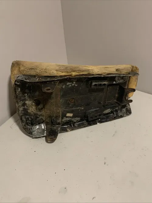 1982 XR80 OEM Seat Foam Seat Pan 1979-1984 Xr80 Seat For Repair
