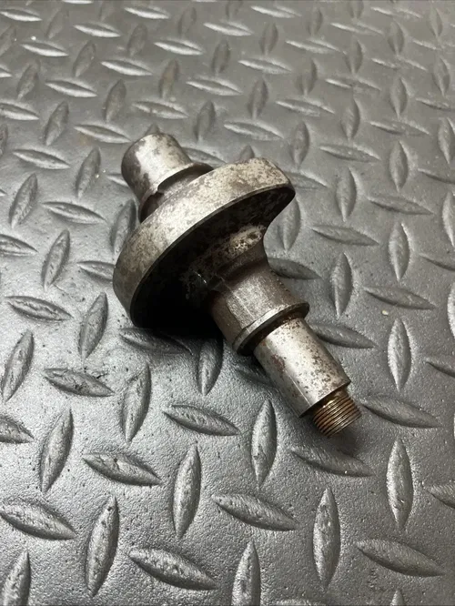 1999 YAMAHA TTR225 TTR 225 OEM CRANK COUNTER BALANCER COUNTER SHAFT 99-04